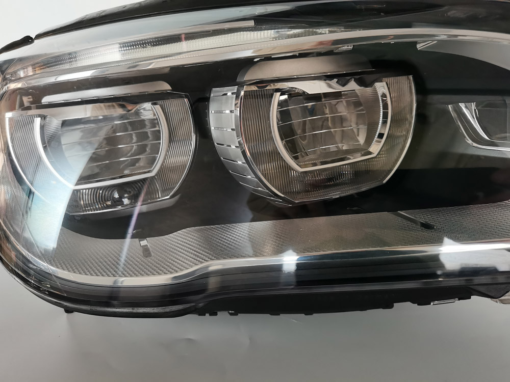 BMW F01 Adaptive LED Headlight