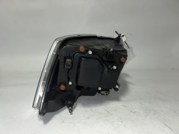 IMG_0008 2016-2018 RAM 1500 Driver Side Headlight Assembly OEM