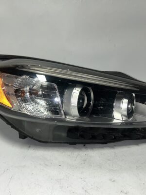 IMG_0047 2016-2018 KIA SORENTO Right Passenger Headlight Halogen Bar Type LED Accents OEM