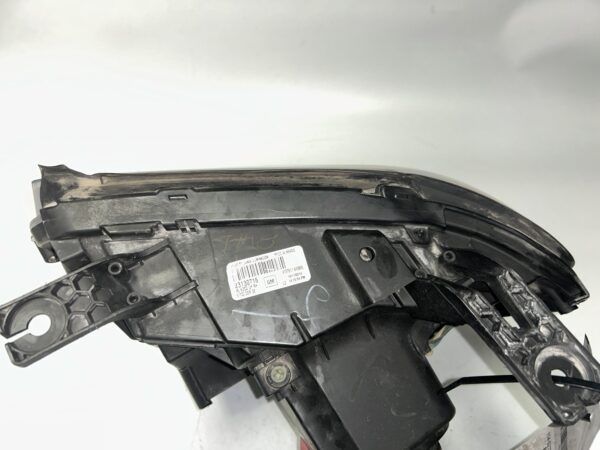 IMG_0064 2014-2015 GMC Sierra 1500 Front Right Passenger Headlight OEM