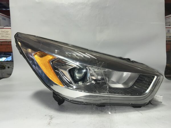 IMG_0087 2017-2019 Ford Escape Halogen Right Passenger Side Headligh OEM