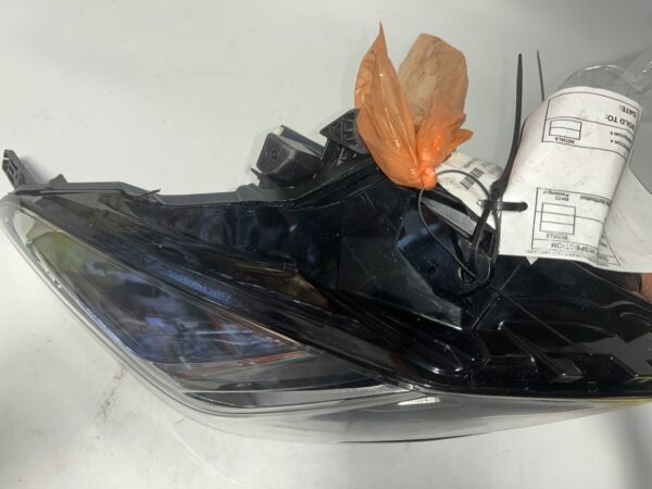 IMG_0104 2018-2019 Cadillac XTS Right Passenger Headlight OEM