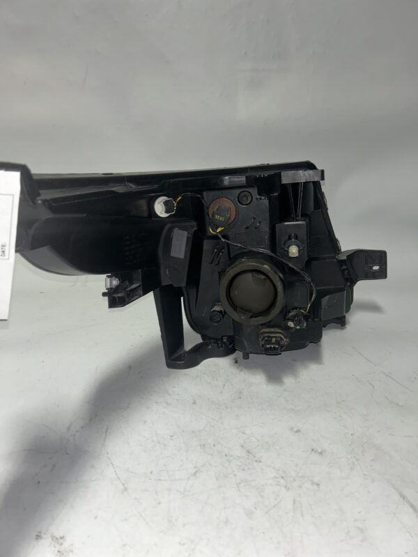 IMG_0139 2013-2015 Ford Explorer Left Halogen Headlight OEM