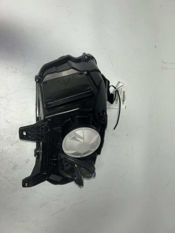 2013-2014 Ford Mustang HID Xenon Right Passenger Side OEM