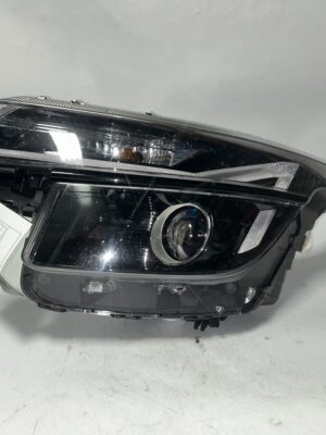 IMG_0164 2021-2022 Kia Seltos Left Driver Side Halogen Headlight OEM
