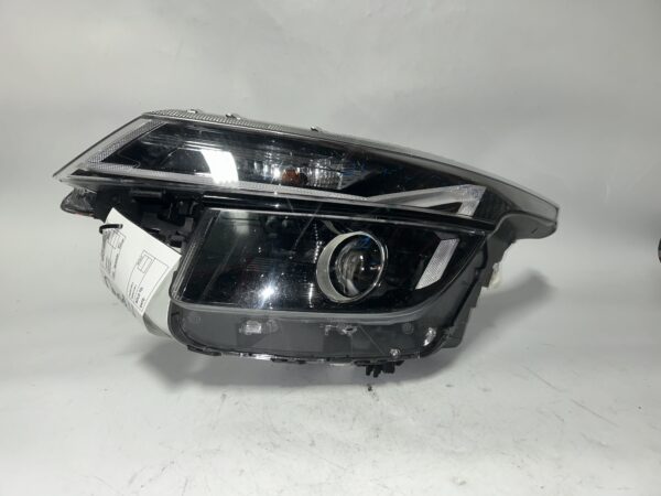 IMG_0164 2021-2022 Kia Seltos Left Driver Side Halogen Headlight OEM