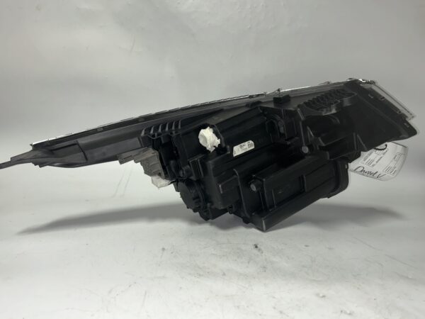 IMG_0165 2021-2022 Kia Seltos Left Driver Side Halogen Headlight OEM