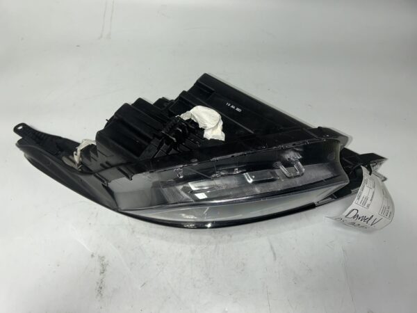 IMG_0167 2021-2022 Kia Seltos Left Driver Side Halogen Headlight OEM