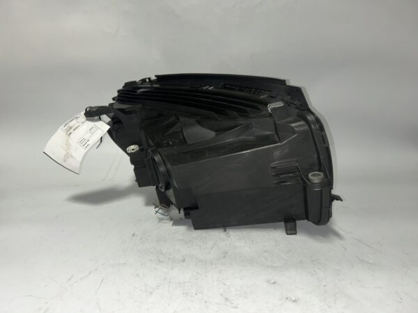 IMG_0229 2016-2019 Mercedes-Benz GLC300 Driver Side Halogen Headlight OEM