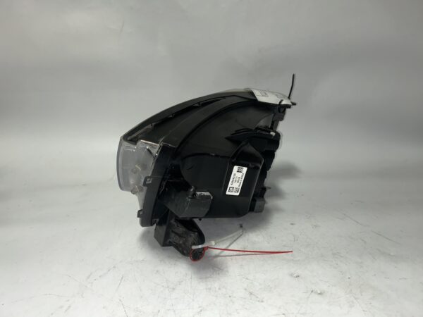 2017-2022 BUICK ENCORE HALOGEN RIGHT PASSENGER SIDE HEADLIGHT OEM