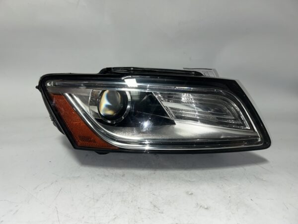 IMG_0254 2013-2017 AUDI Q5 RIGHT PASSENGER HID HEADLIGHT OEM