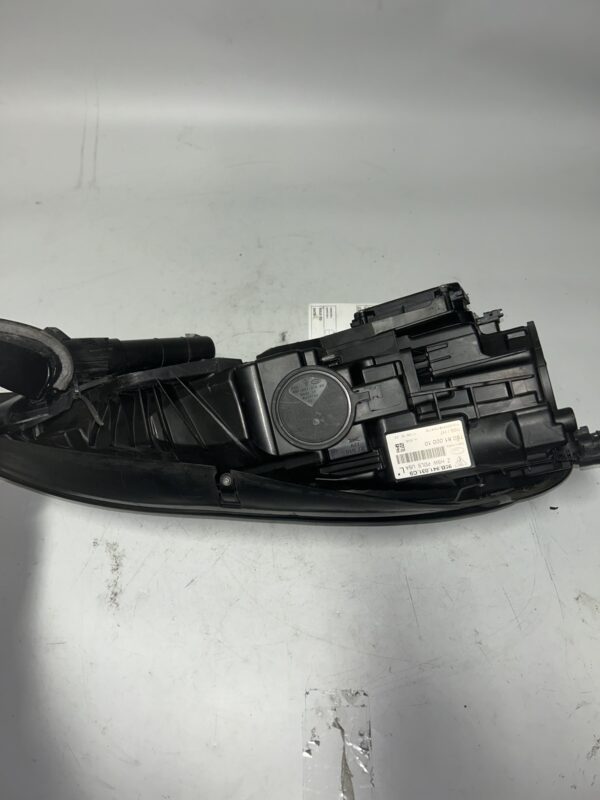 2015-2018 Porsche Macan LH Driver HID Xenon Headlight Lamp OEM