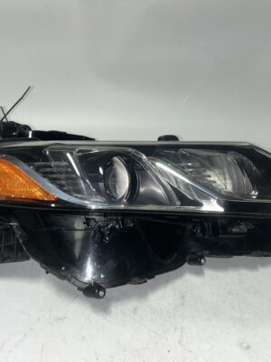 2018-2024 Toyota Camry Right Passenger Headlight Assembly OEM