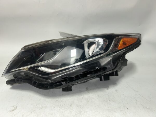 IMG_0986 2019-2020 KIA OPTIMA HALOGEN FRONT LEFT DRIVER HEADLIGHT OEM
