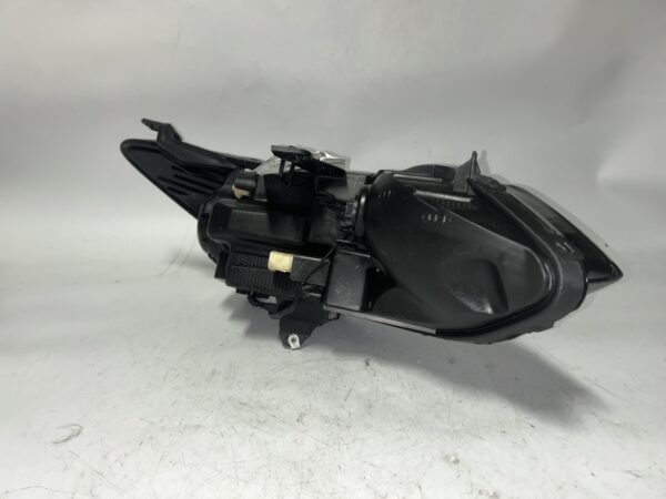 IMG_0997 2016-2019 CHEVROLET CRUZE LEFT DRIVER HEADLIGHT Assembly OEM