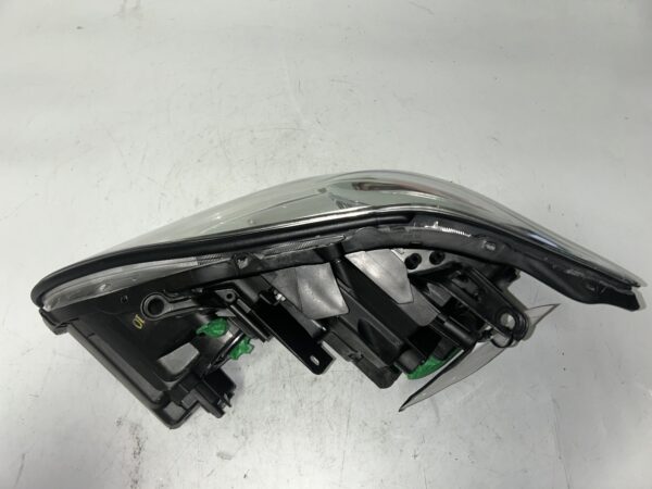 IMG_1035 2006-2009 LEXUS RX400h Right Passenger Side Halogen Headlight OEM