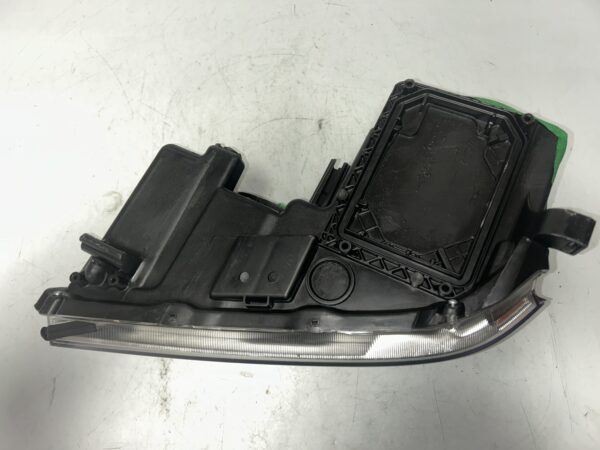 IMG_1036 2006-2009 LEXUS RX400h Right Passenger Side Halogen Headlight OEM