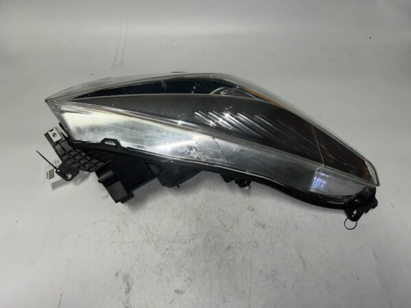 IMG_1056 2017-2019 Ford Escape Halogen Right Passenger Side Headlight OEM