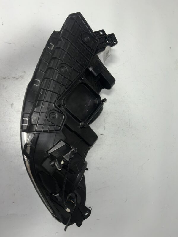 IMG_1057 2017-2019 Ford Escape Halogen Right Passenger Side Headlight OEM