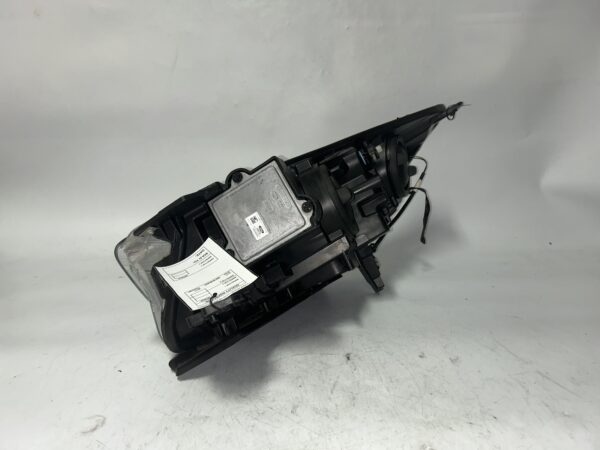 IMG_1059 2017-2019 Ford Escape Halogen Right Passenger Side Headlight OEM