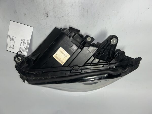 IMG_1063 2015-2018 Mercedes-Benz C300 C400 Halogen Left Driver Side Headlight OEM
