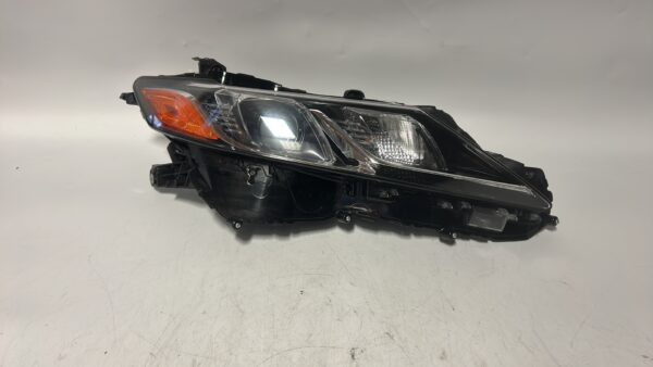 IMG_1483 2018-2024 Toyota Camry Bi-LED Right Passenger Side Headlight OEM