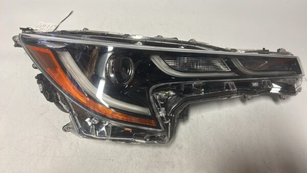 IMG_1543 2020-2022 Toyota Corolla LLE Single Beam Right Passenger Headlight OEM