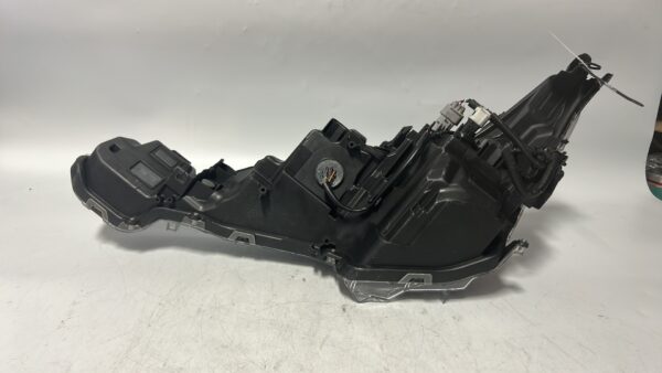 IMG_1548 2020-2022 Toyota Corolla LLE Single Beam Right Passenger Headlight OEM