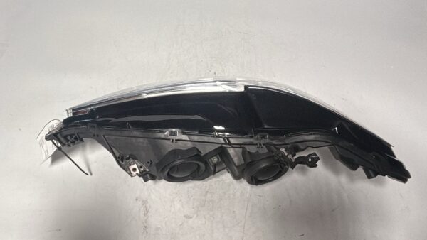 2017-2020 Ford Fusion Halogen DRL Right Passenger Side Headlight OEM