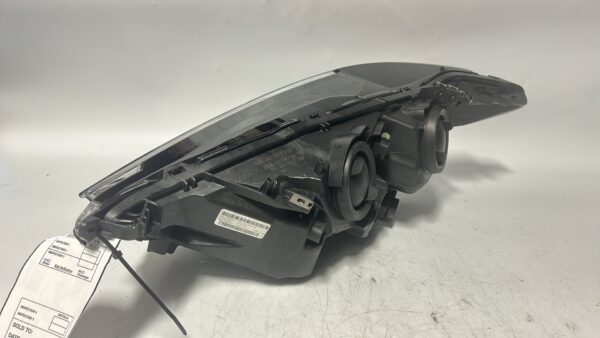 2017-2020 Ford Fusion Halogen DRL Right Passenger Side Headlight OEM