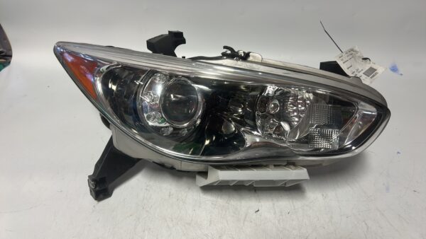 IMG_1649 2013-2015 Infiniti HID Xenon Right Passenger Side OEM