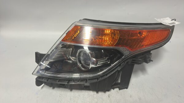 2011-2015 Ford Explorer Halogen Left Driver Headlight OEM