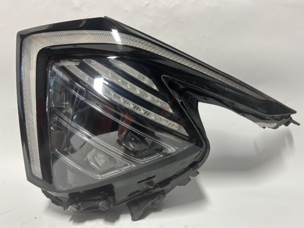IMG_1881 2021-2023 KIA Sportage 5th LED Headlight Right Side OEM 92101P1101