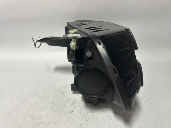 IMG_1897 2021-2024 Genesis GV80 Full LED left Side Headlight Assembly OEM 92102-T6020