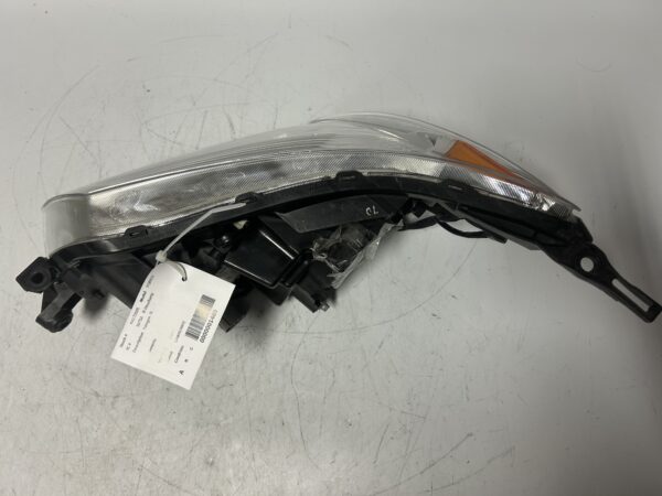 Subaru Forester 2009-2013 Right Side Halogen Headlight OEM 114-50754R
