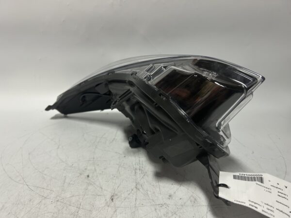 2017-2023 SUBARU IMPREZA halogen headlight  Left side OEM