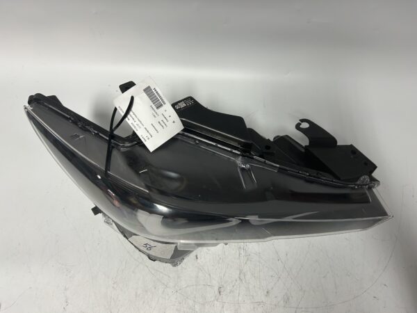 IMG_1983_20260418_050715 2024-2025 ACURA ZDX RIGHT PASSENGER SIDE RH HEADLIGHT FULL LED OEM