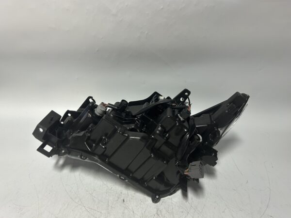 IMG_1987_20260418_050718 2024-2025 ACURA ZDX RIGHT PASSENGER SIDE RH HEADLIGHT FULL LED OEM