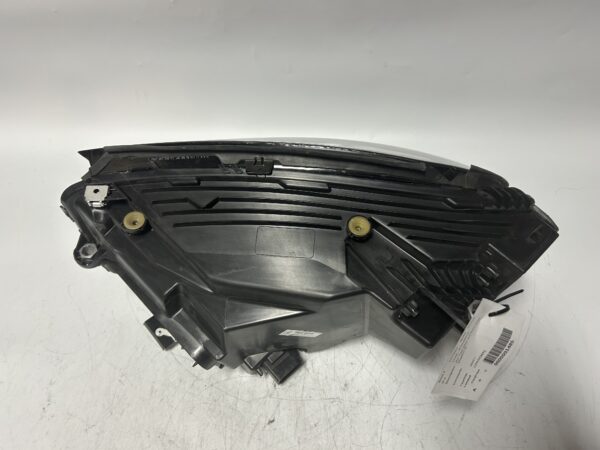 IMG_1990 2020-2022 Mercedes Benz GLC LED Headlight Right Side OEM 2539068601