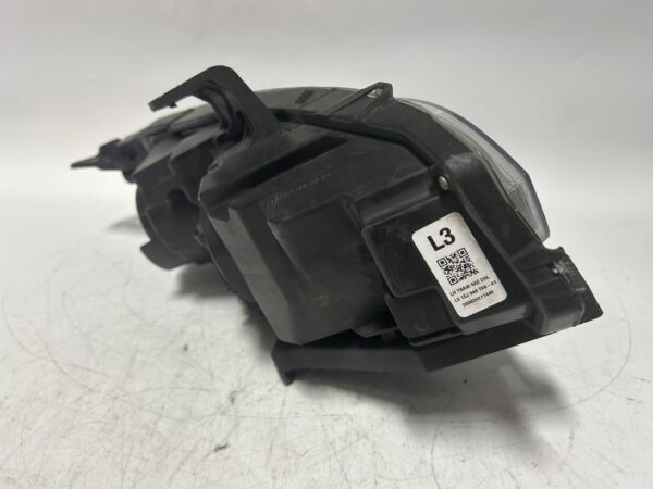 Toyota Camry 2018 2019 Headlight Right Passenger Side OEM 8111006C40