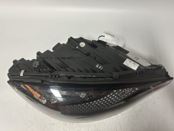 OEM 2022-2026 Mercedes-Benz S580 S680 MAYBACH HEADLIGHT Right Side A2239069605