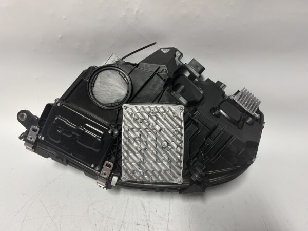 OEM 2022-2026 Mercedes-Benz S580 S680 MAYBACH HEADLIGHT Right Side A2239069605