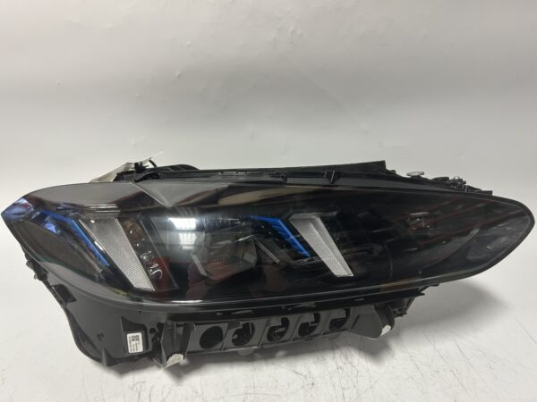 IMG_2052 BMW I4 430 HEADLIGHT RIGHT PASSENGER 2024 2025 LED 5A3B318-03 OEM