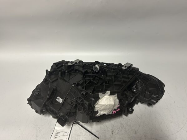 IMG_2054 BMW I4 430 HEADLIGHT RIGHT PASSENGER 2024 2025 LED 5A3B318-03 OEM