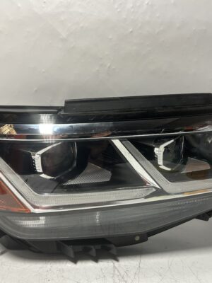 IMG_2068 OEM 2020-2023 VOLKSWAGON ATLAS Headlight W/O ADAPTIVE Right Side 3CN941036E