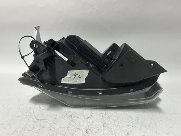 KIA NIRO HEADLIGHT RIGHT PASSENGER 2023 2024 2025 LED 92102-AT150 OEM