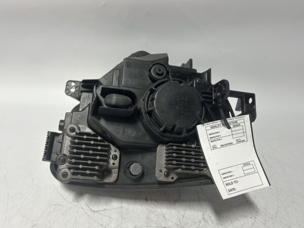 KIA NIRO HEADLIGHT RIGHT PASSENGER 2023 2024 2025 LED 92102-AT150 OEM
