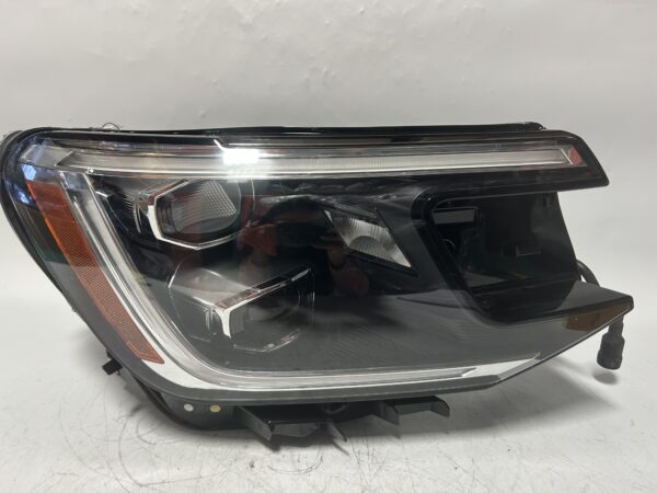 OEM 2024-2025 VOLKSWAGEW Atlas Cross Sport LED W/O ADAPTIVE Right HL 3CN941082L