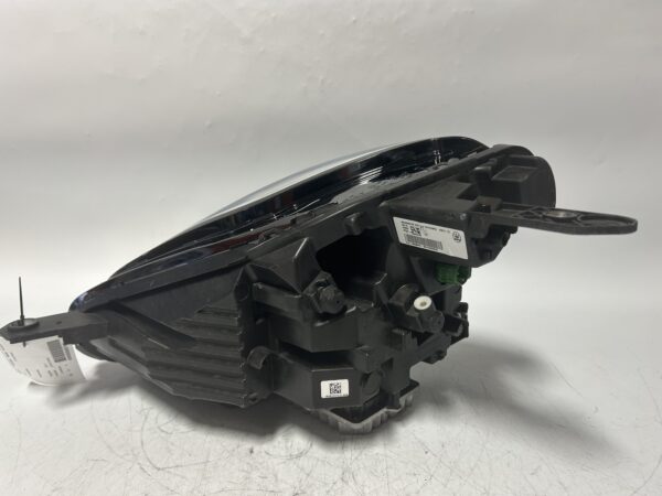 IMG_2125 2023-2024 Maserati Grecale Right Passenger Side LED Headlight OEM 06702930700