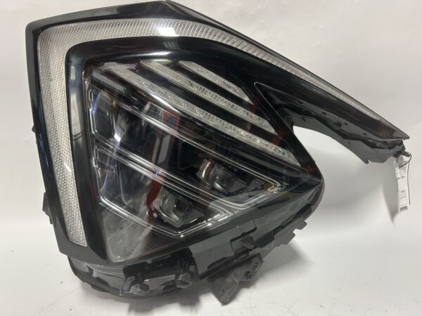 OEM 2023-2024 Kia Sportage Full LED W/O ADAPTIVE Headlamp DRIVER LEFT 92101-P119